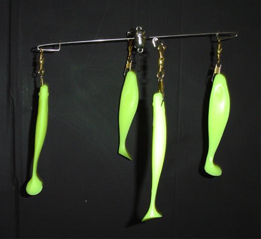 12 inch 4 arm Umbrella Rig with 4 6 inch shad teasers – June Bug